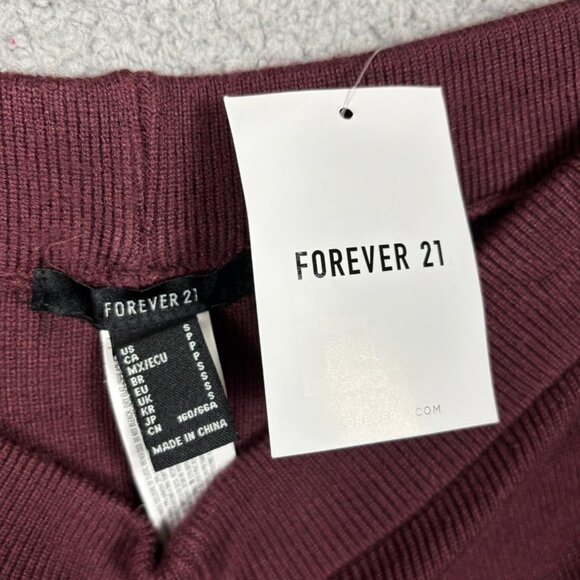 Forever 21Women's Burgundy Knit Flared Stretch Pants High Waisted Size Small NWT - Picture 5 of 7